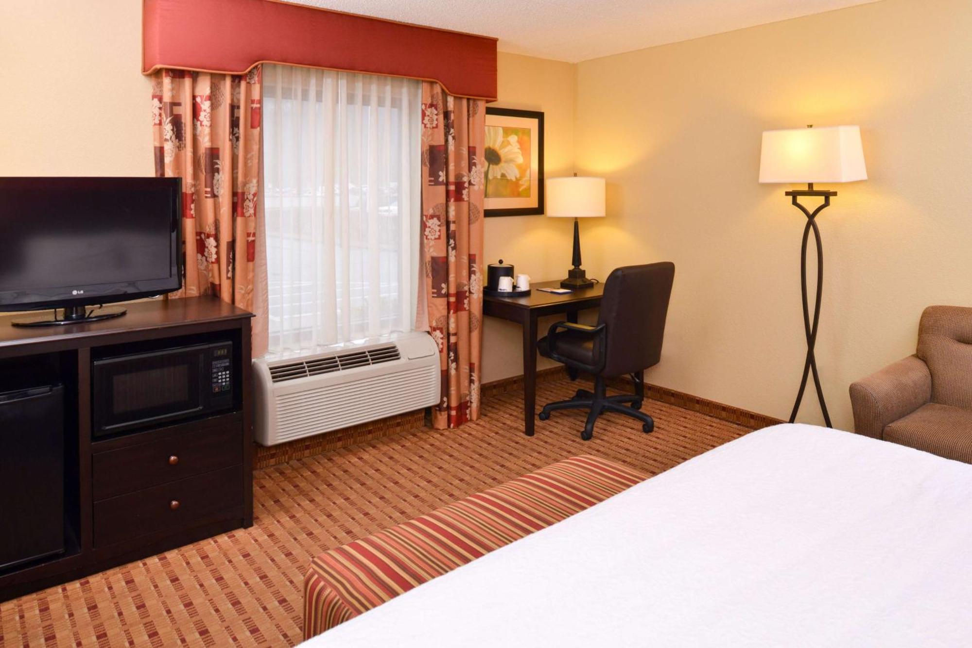 Hampton Inn Williamsburg Exterior foto